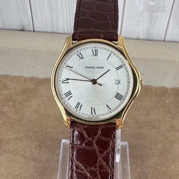Vintage Stunning Daniel Mink Designer Swiss Made Watch extra thin 6.5MM - Picture 2 of 10